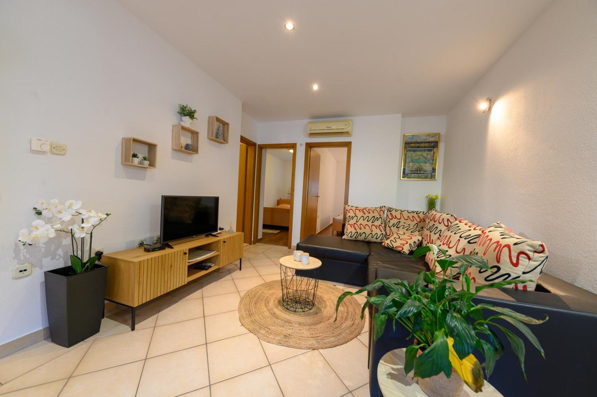 Apartments Filipovic Makarska Exterior photo